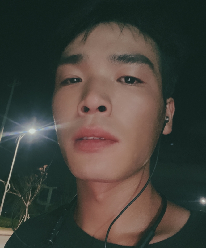 满船清梦压星河的第一张照片--衢州残疾人相亲网