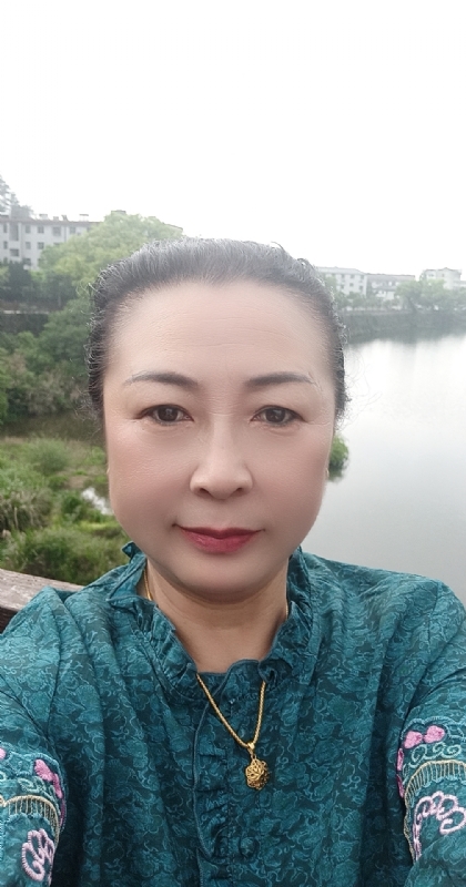 雨中情的第二张照片--衢州残疾人相亲网